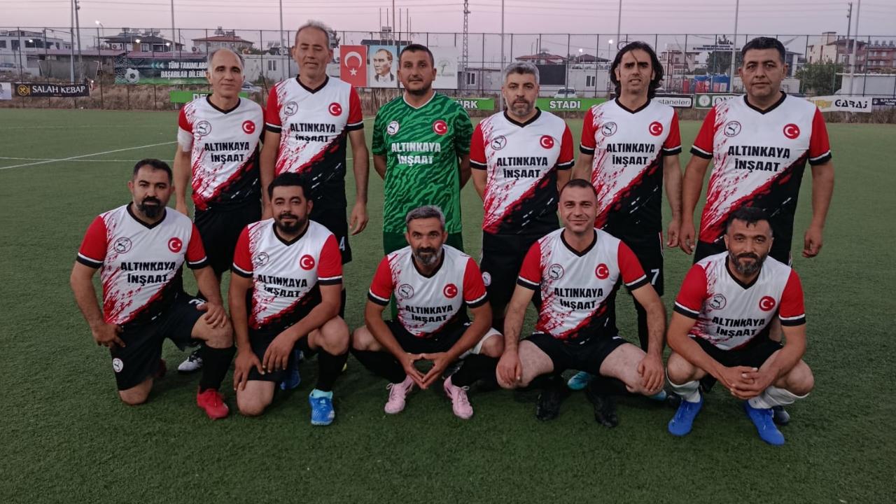 Geceye Bezge Spor Damgası