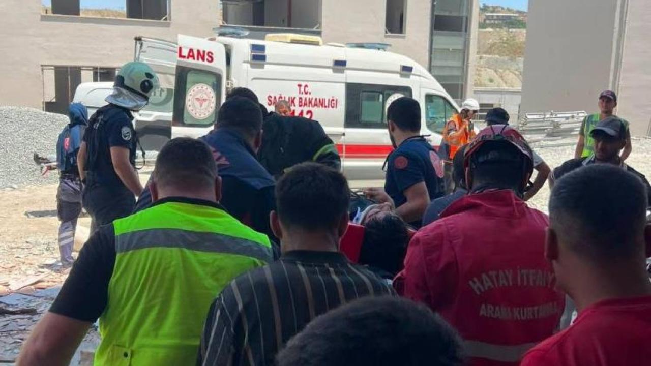 Asansör Boşluğuna Düşen İşçi Yaralandı