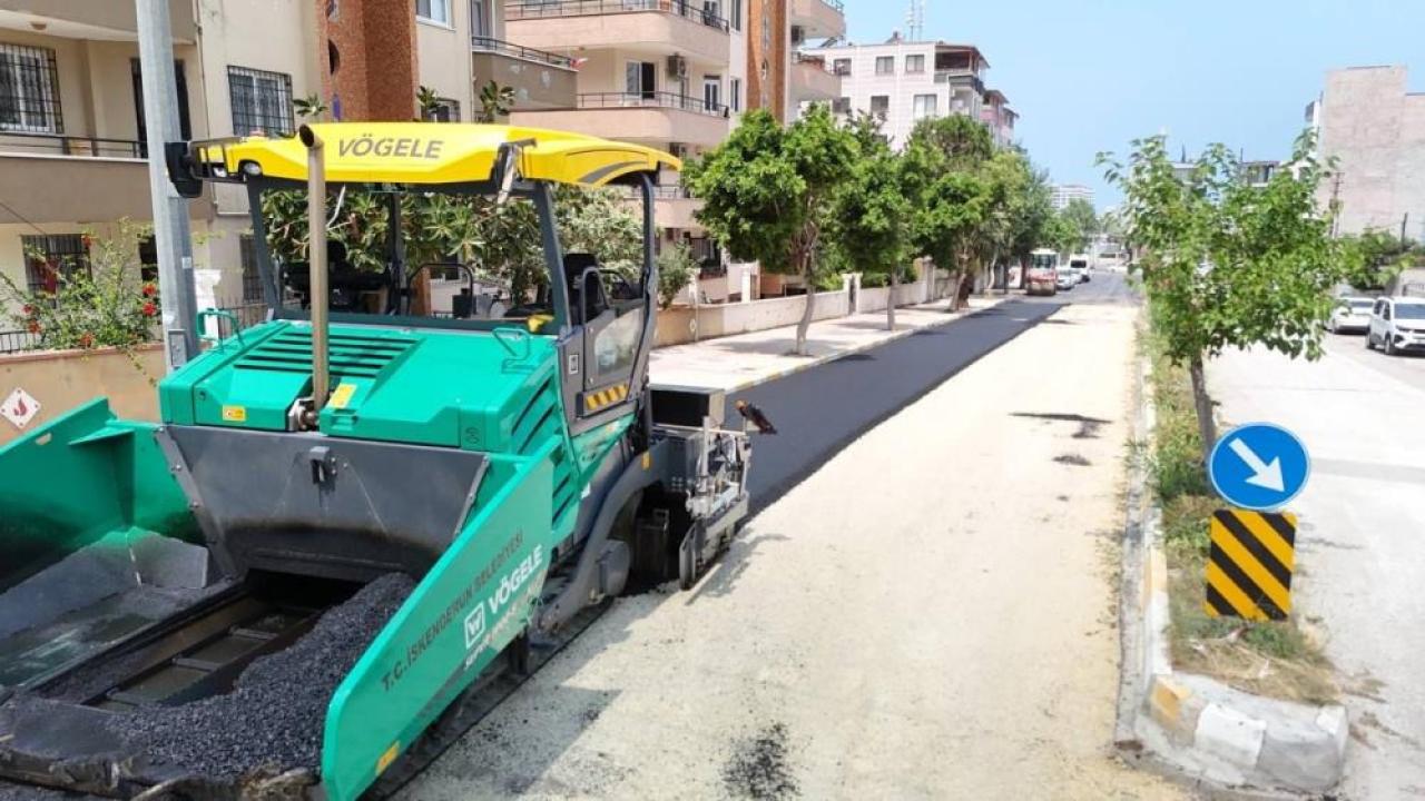 Bir Haftada 4 Bin 768 Ton Sıcak Asfalt