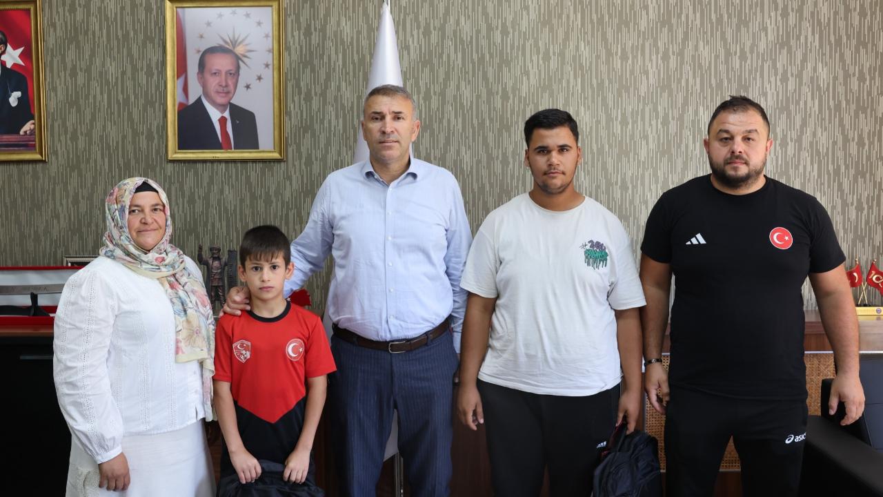 Hataylı Güreşçiler Türkiye’yi Salladı