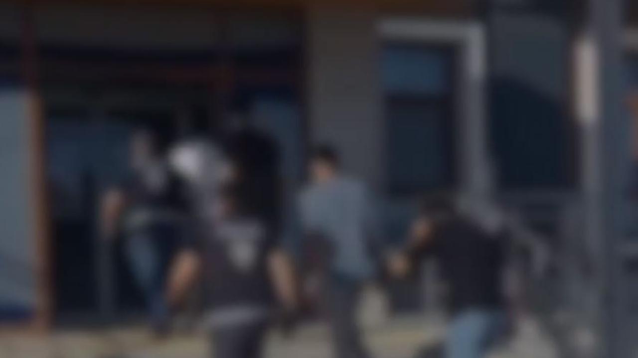 Park Halindeki Aracın Stepnesini Söktüler